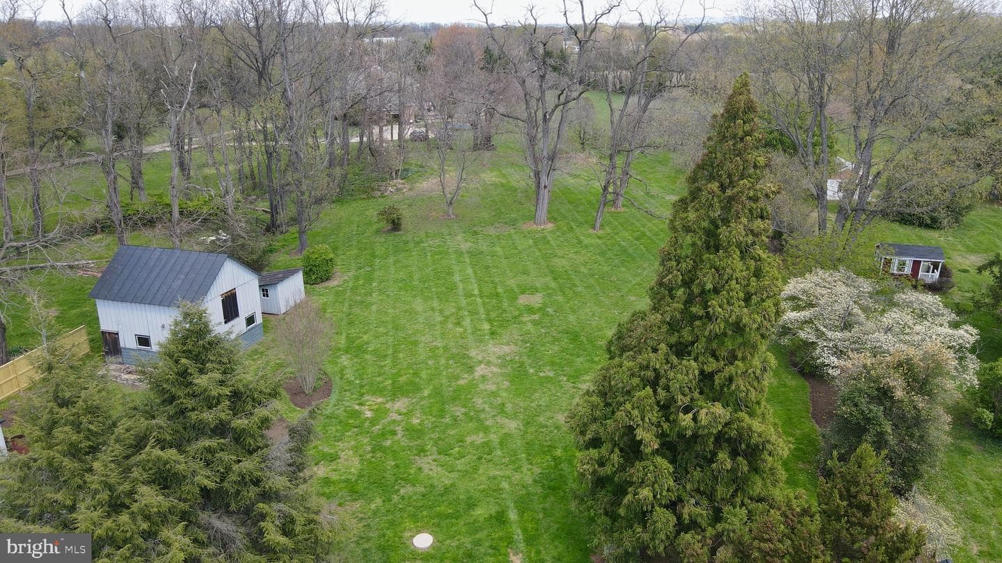 38620 Morrisonville Road photo 42