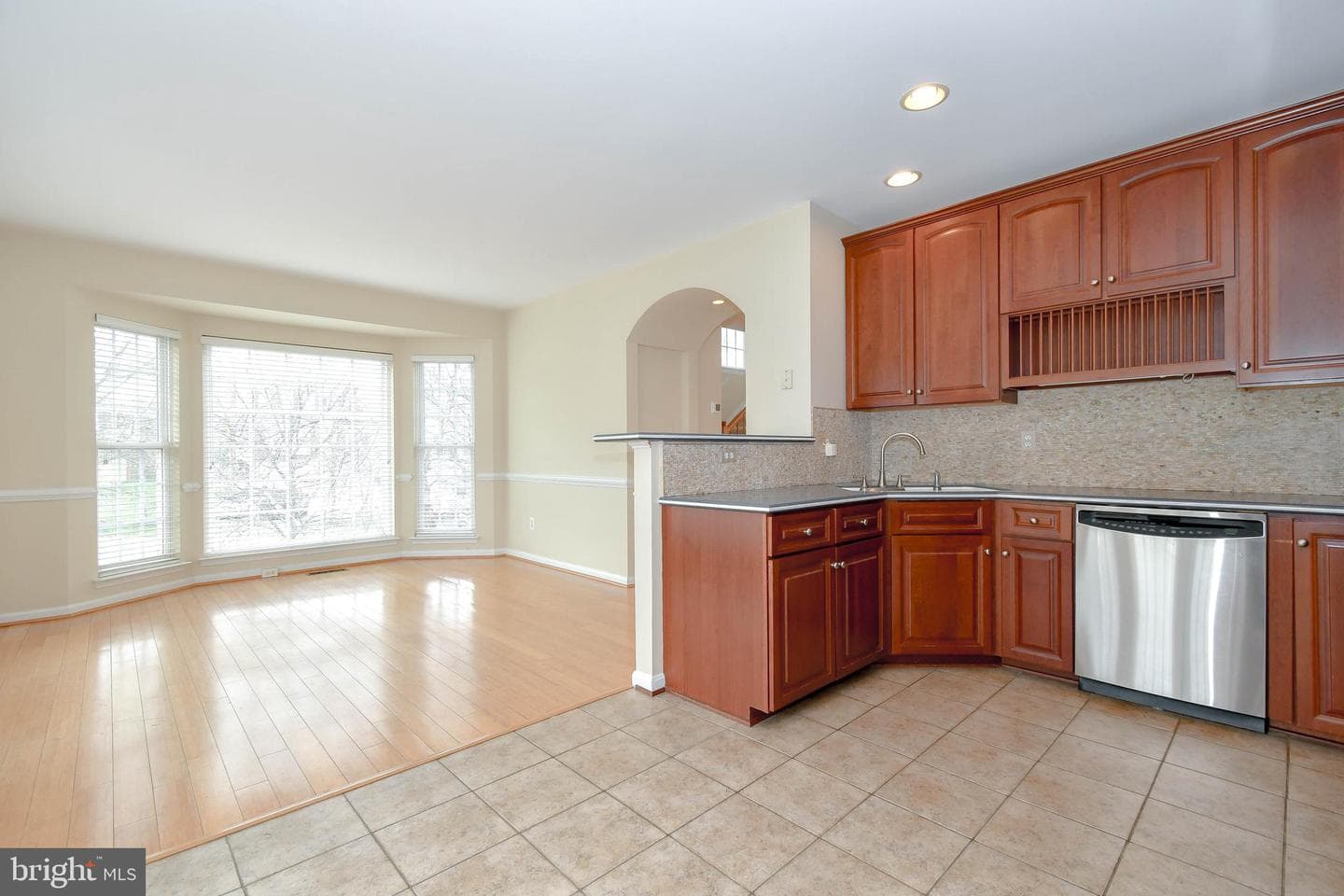 42744 Falls View Square photo 20