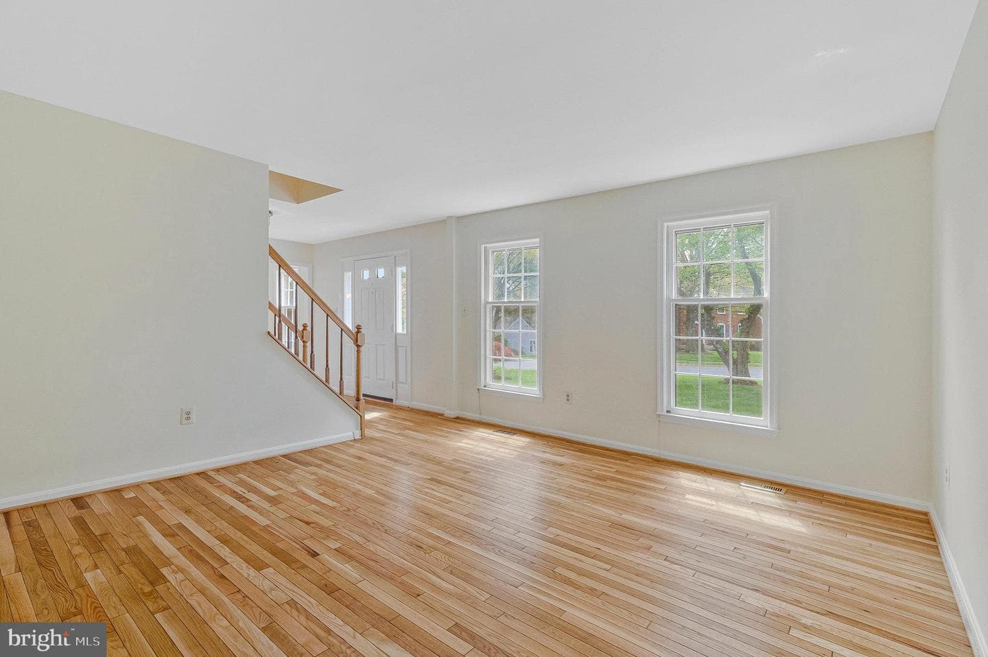 200 Hawkins Lane photo 4