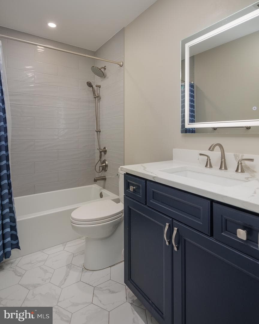 44211 Palladian Court photo 35