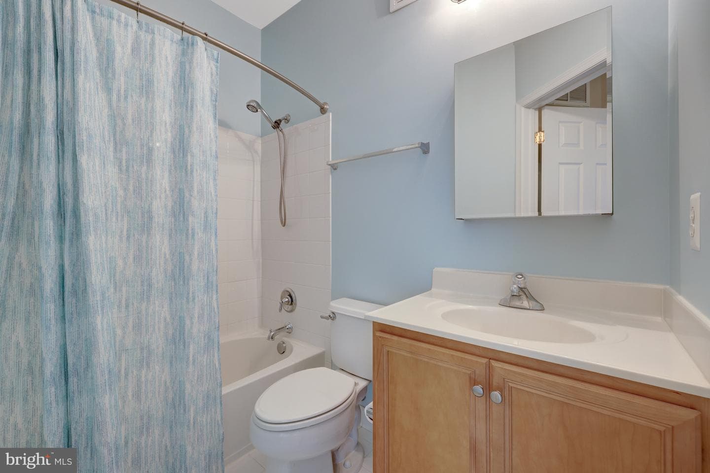 20385 Belmont Park Terrace #102 photo 34