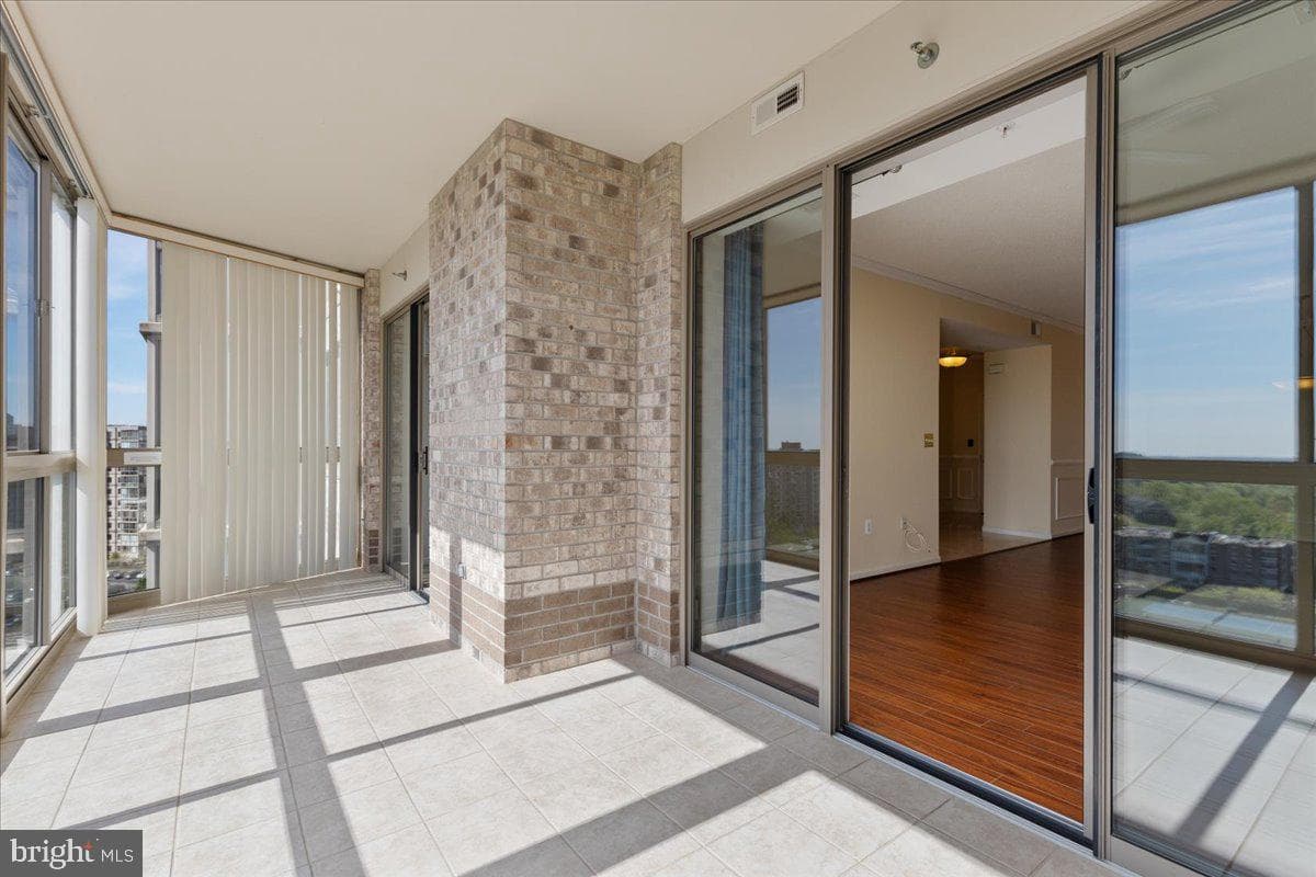 19355 Cypress Ridge Terrace #1007 photo 24