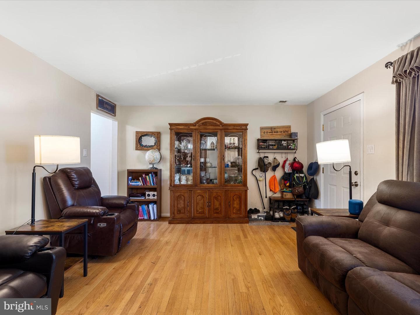 35 Sydnor Street photo 8