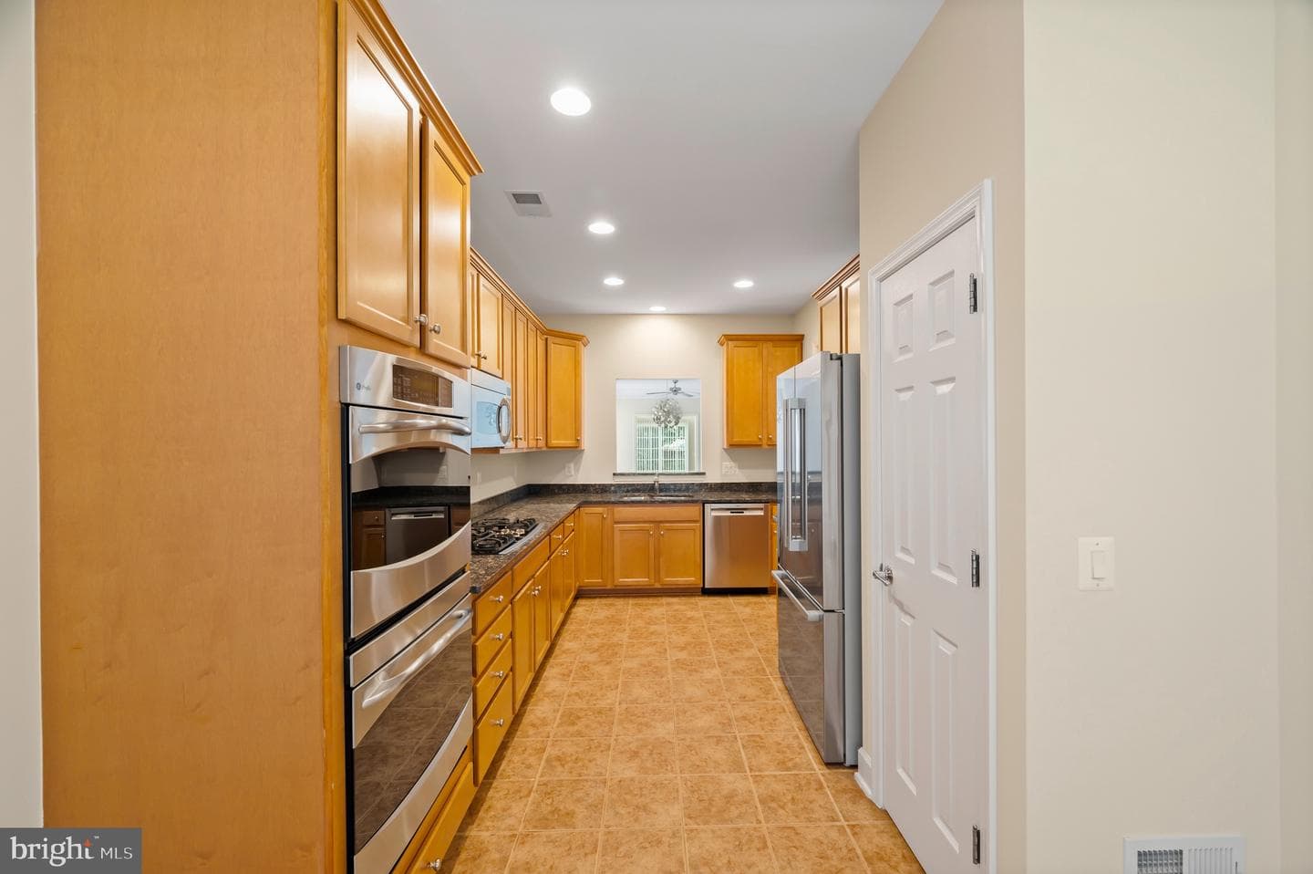 20449 Rosses Point Court photo 9