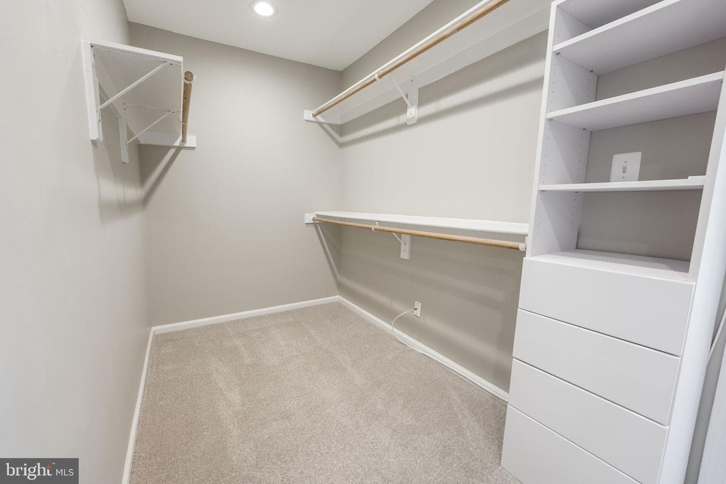21417 Falling Rock Terrace photo 11