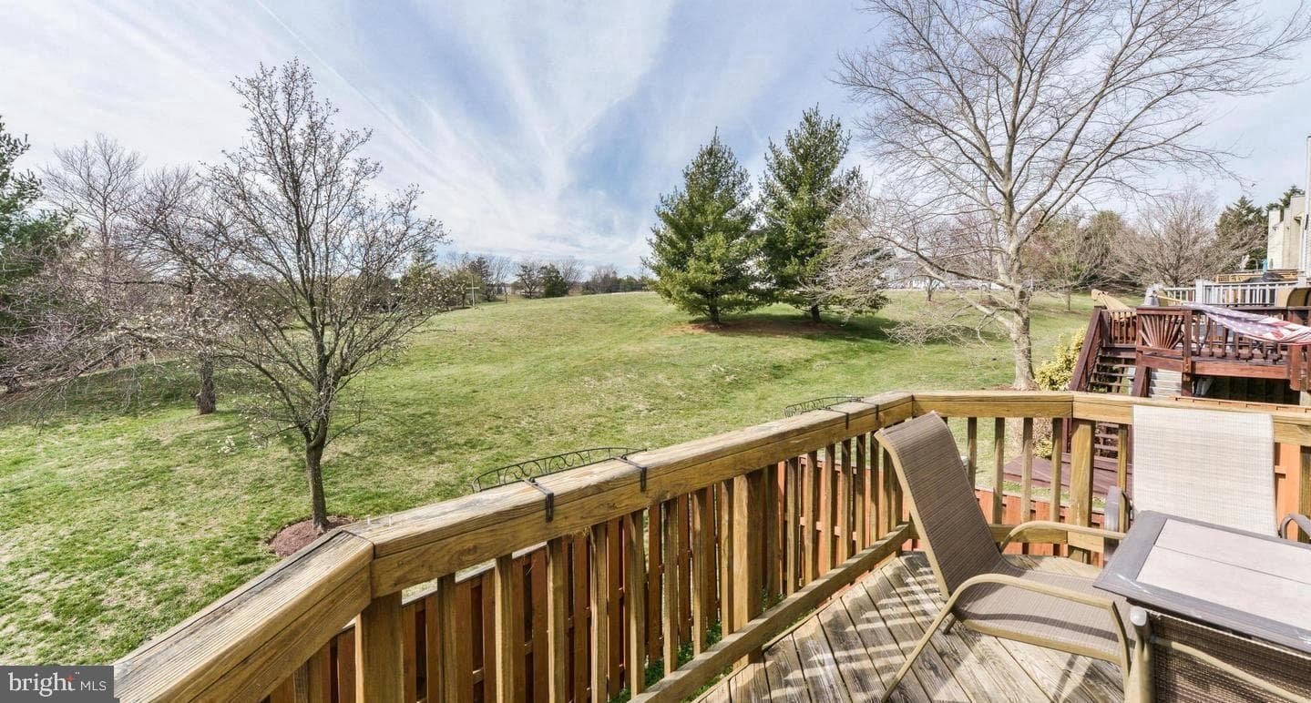 43584 Blacksmith Square photo 2