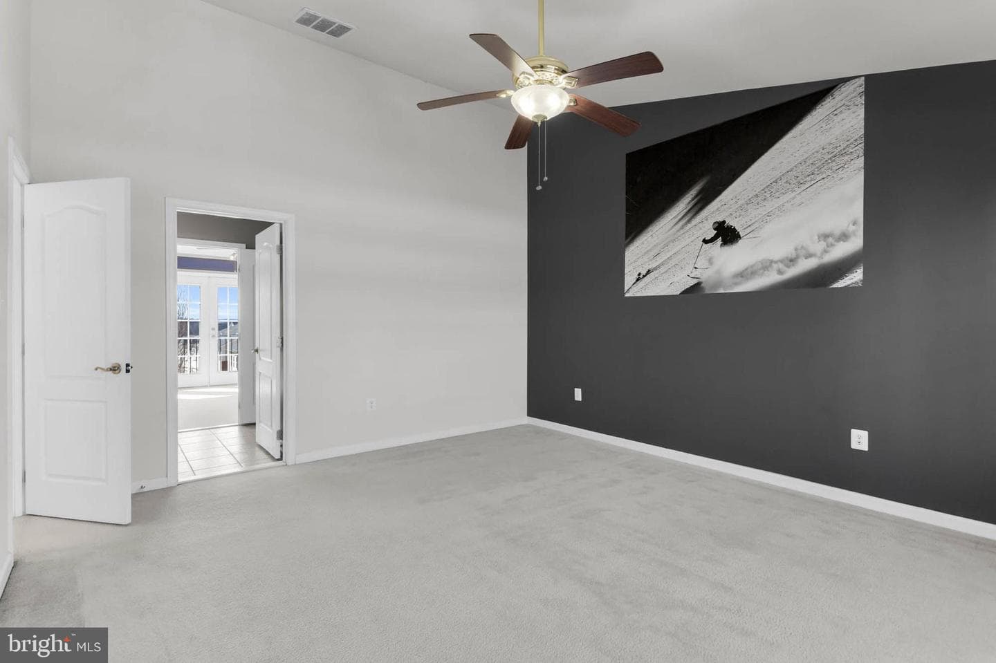 19398 Coppermine Square photo 45