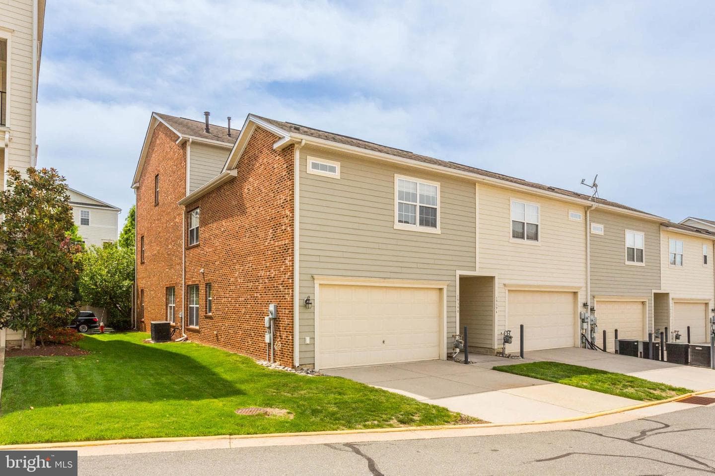 19398 Coppermine Square photo 49
