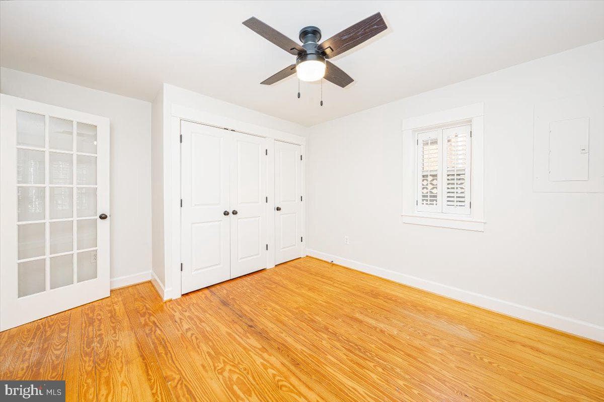 400 E Marshall Street photo 20