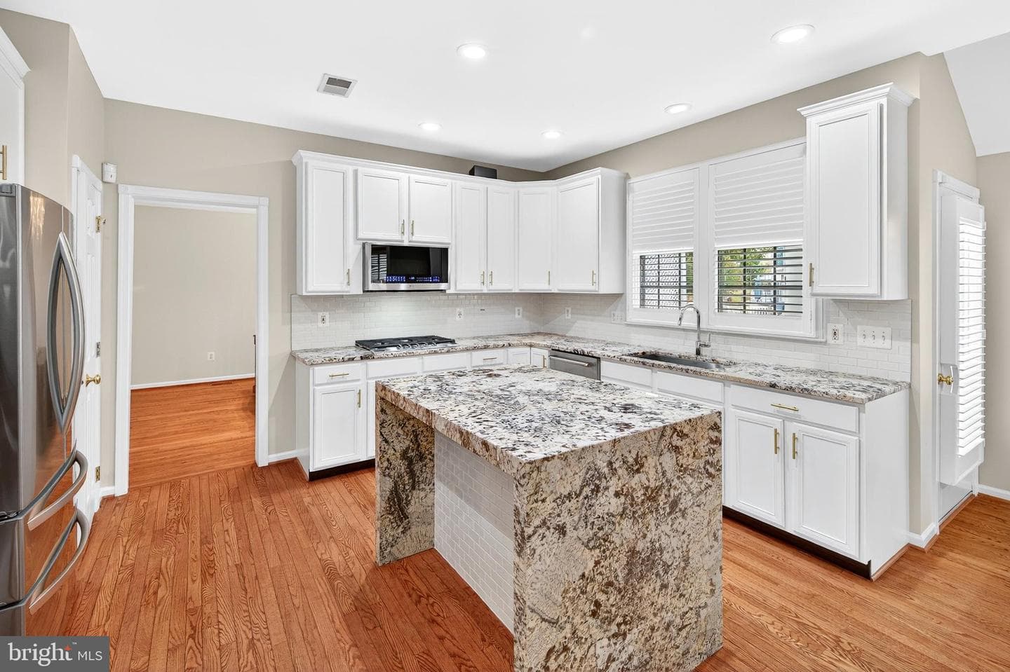 43623 London Way photo 15