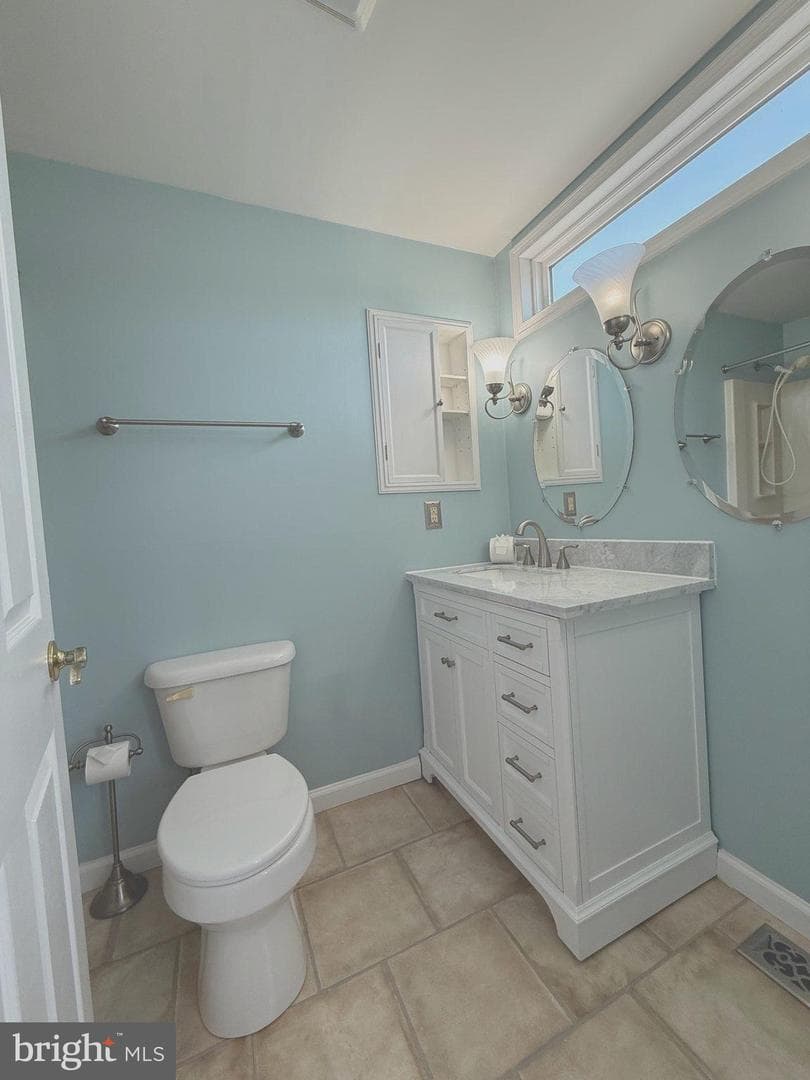 15608 Edgegrove Road photo 36