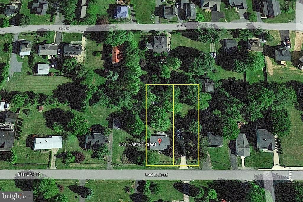 321 E E Street photo 40