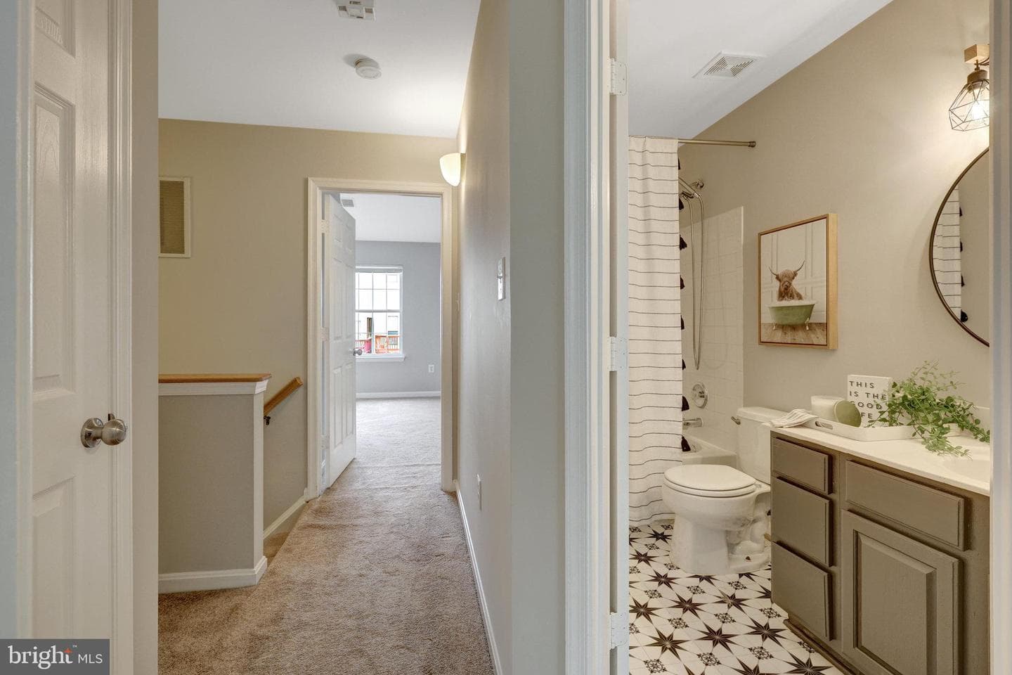 45559 Grand Central Square photo 27