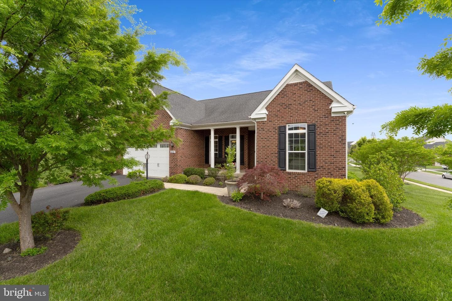 42257 Watling Court photo 1