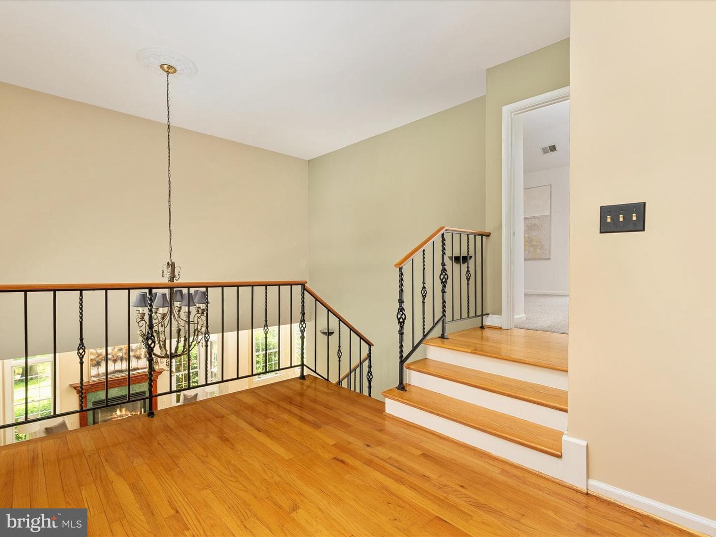 16205 Mountain Ridge photo 25