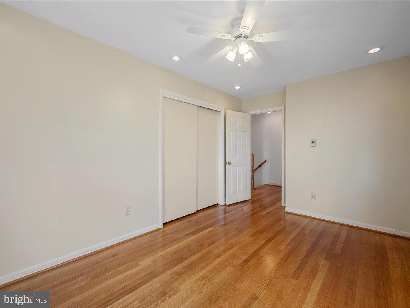 414 Madison Court SE photo 18