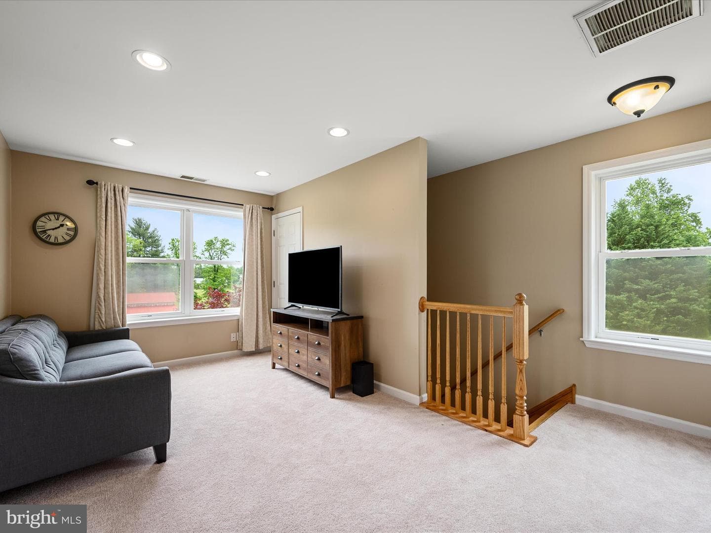 36711 Philomont Road photo 34