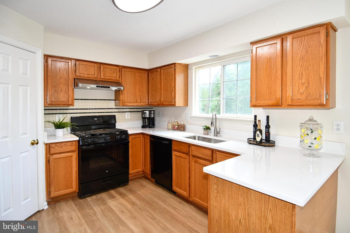 43193 Ribboncrest Terrace photo 9