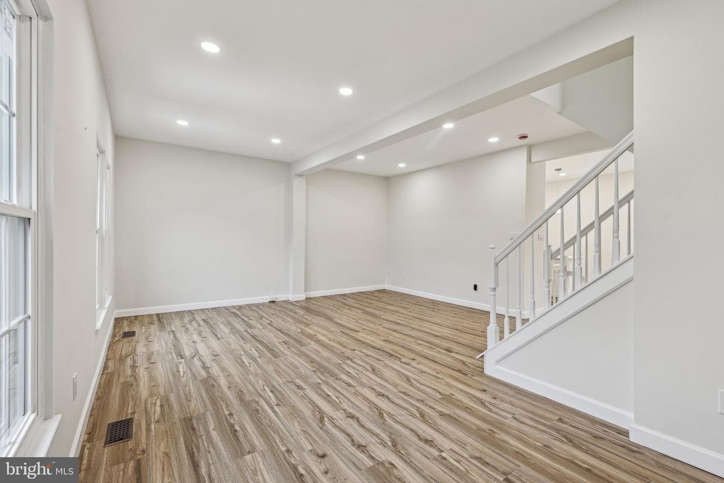 43212 Chokeberry Square photo 19