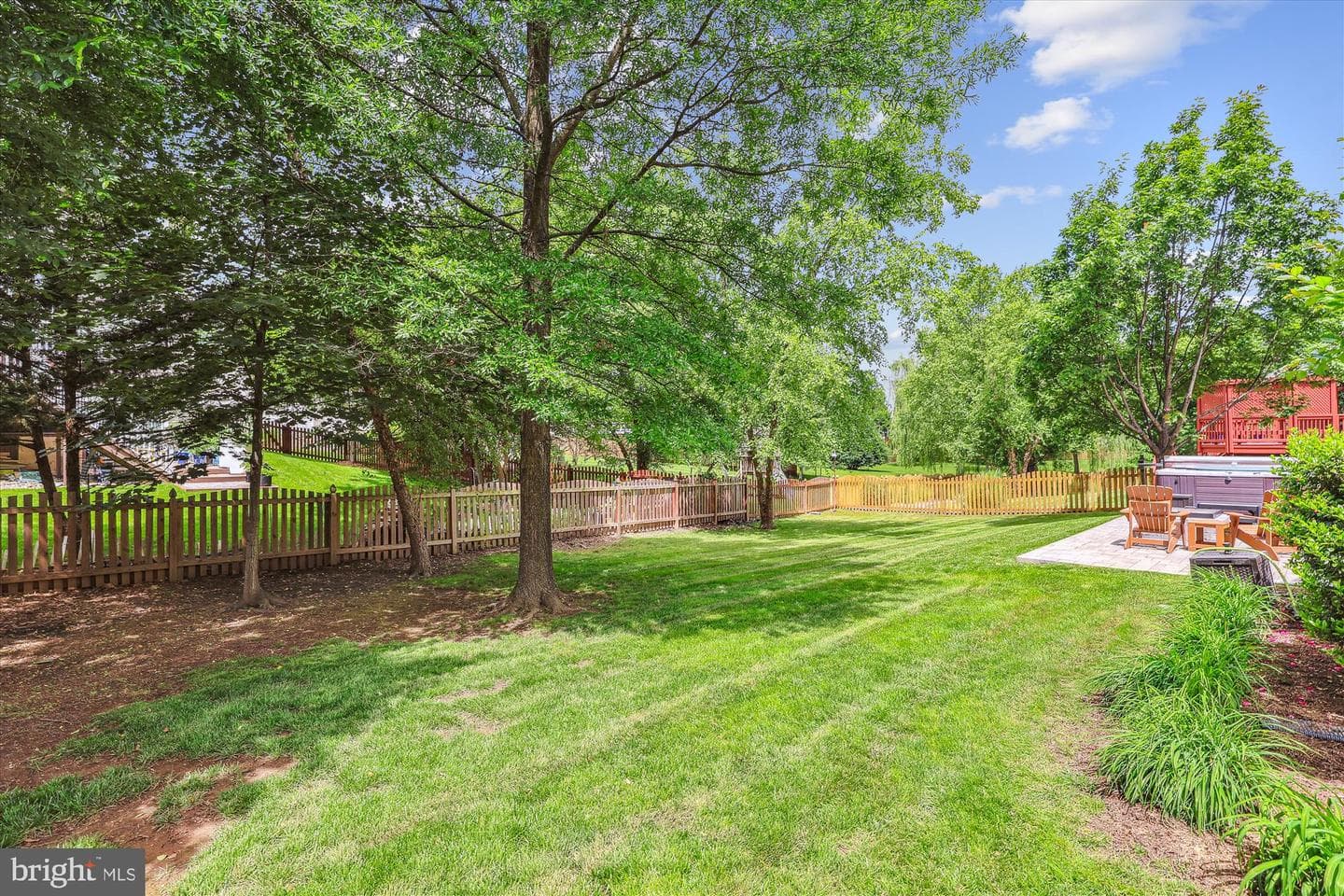 831 Macalister Drive SE photo 37