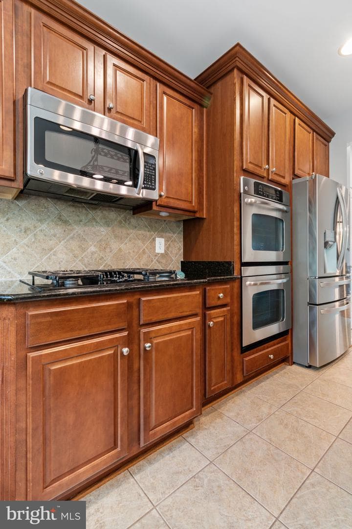 42026 Zircon Drive photo 13