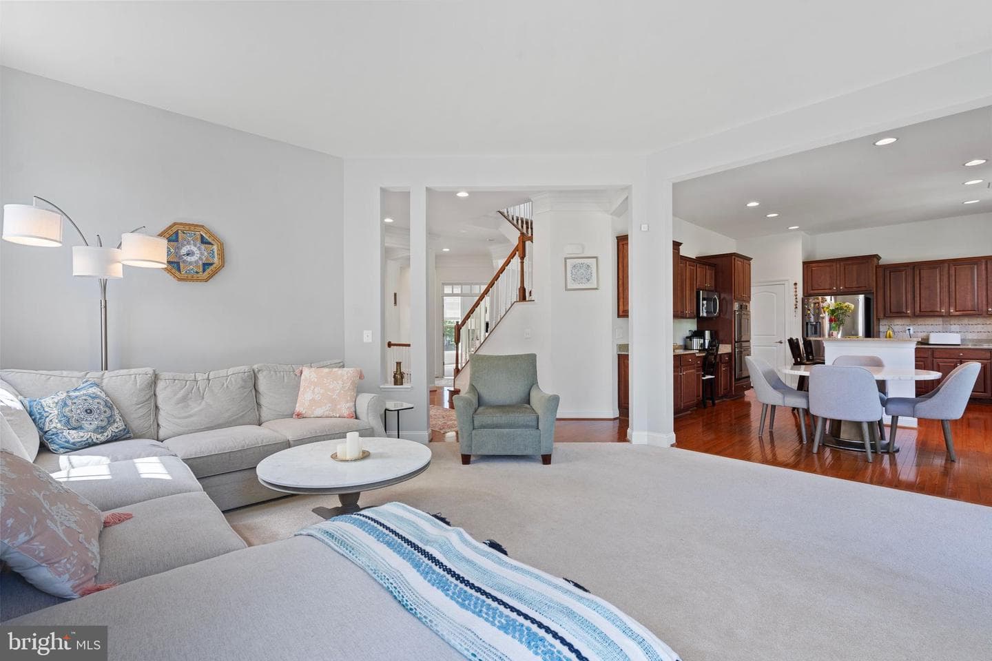 42735 Macauley Place photo 10