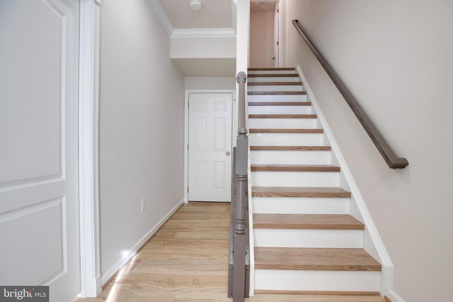 43180 Loudoun Reserve Drive photo 3