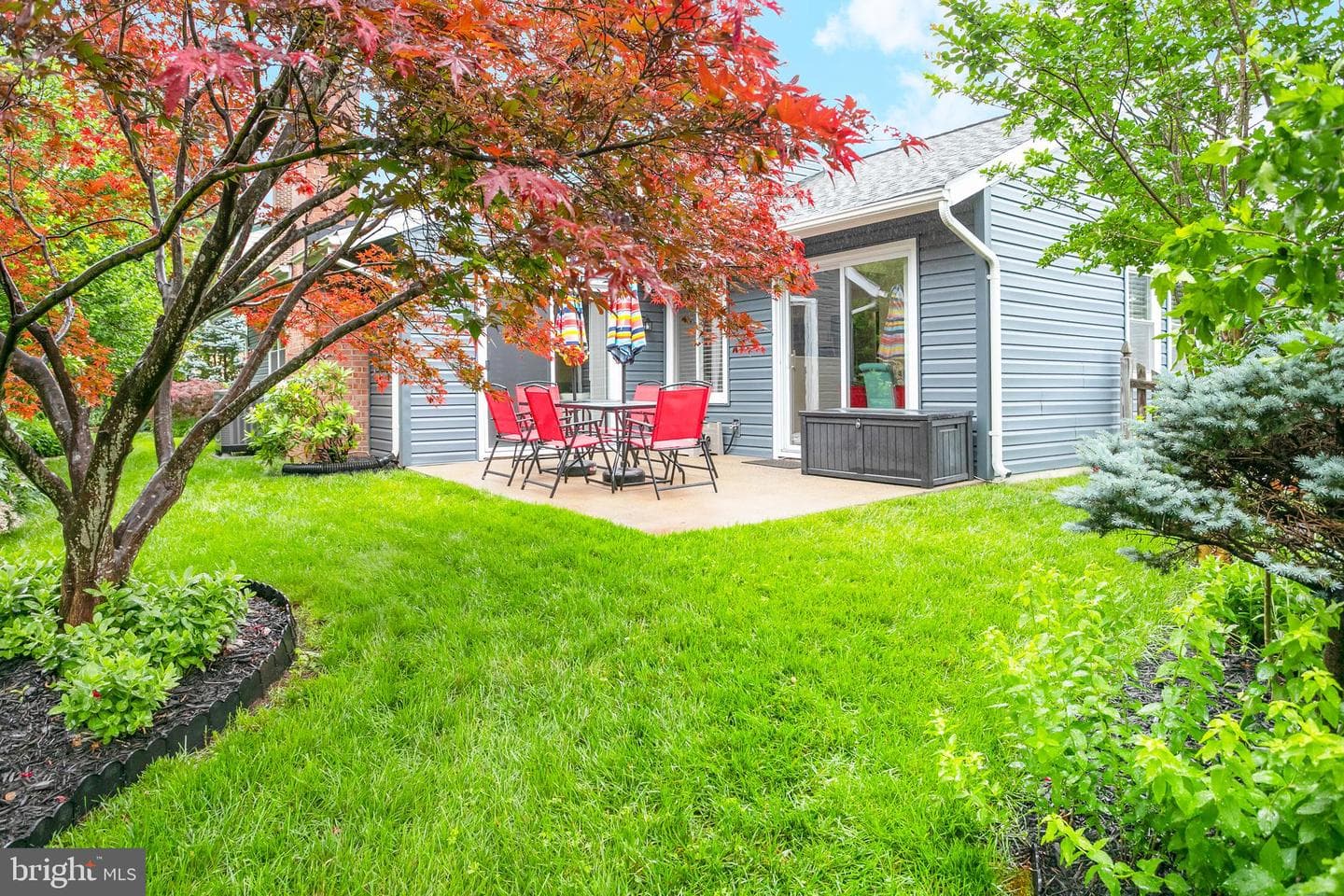 261 E Juniper Avenue photo 30