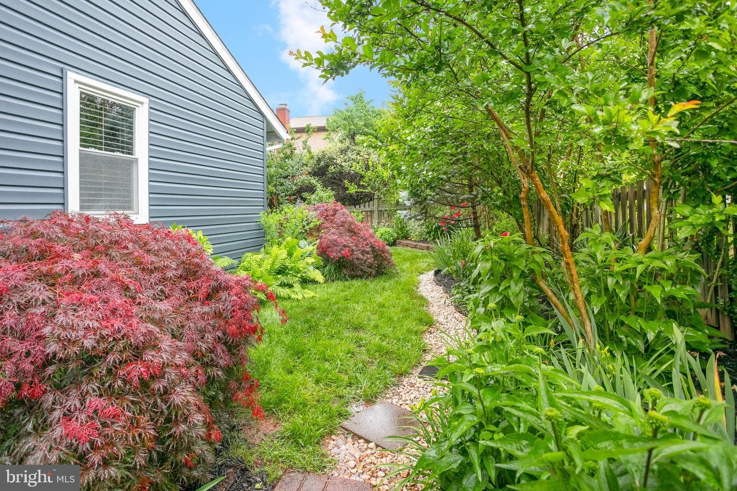 261 E Juniper Avenue photo 31