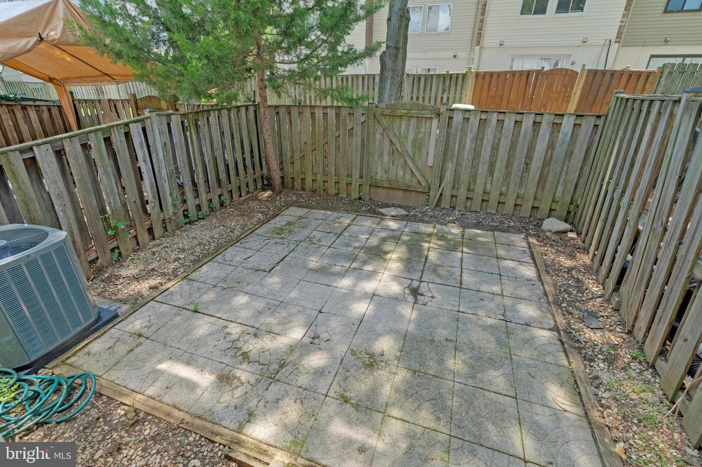 308 Sanderson Drive photo 34