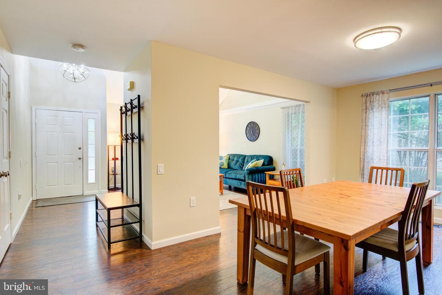 322 Deerpath Avenue SW photo 10