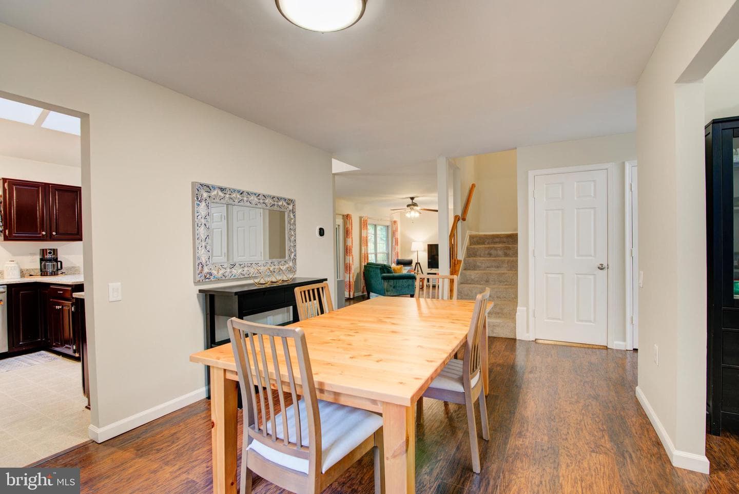 322 Deerpath Avenue SW photo 12