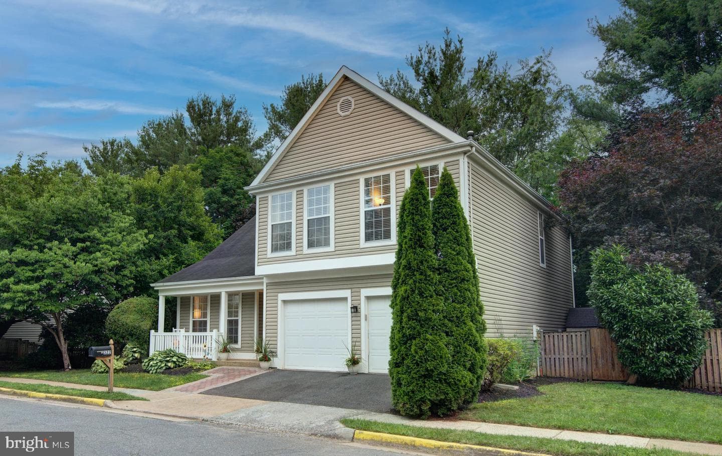 322 Deerpath Avenue SW photo 55