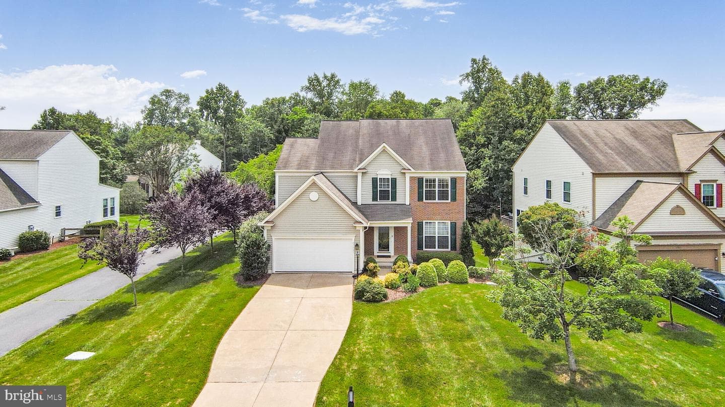 47167 Chambliss Court photo 3