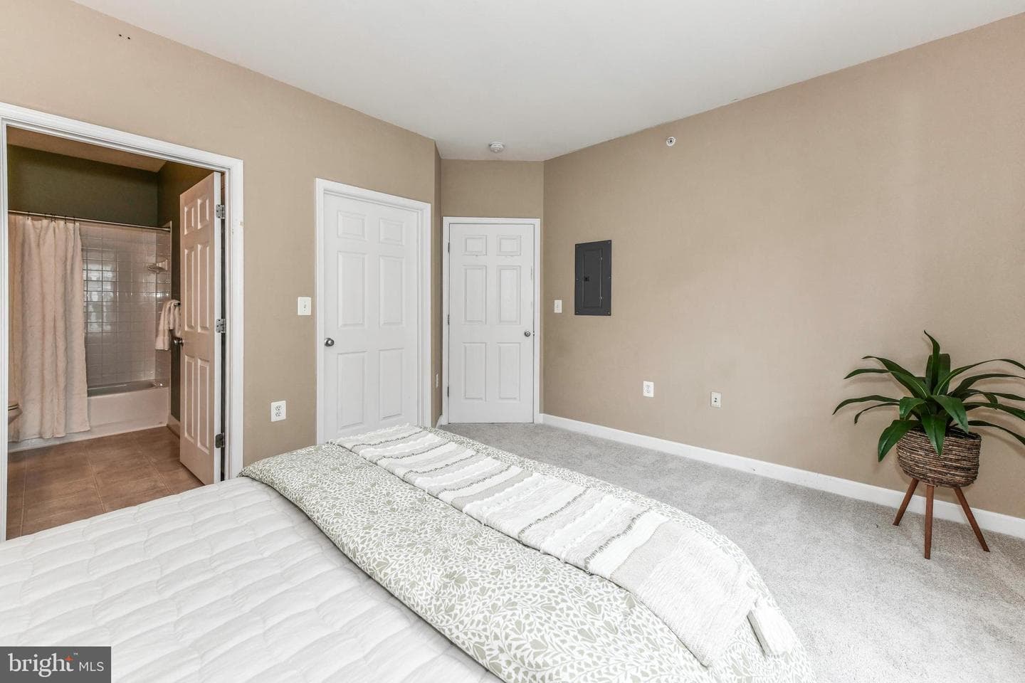 42435 Hollyhock Terrace #302 photo 25