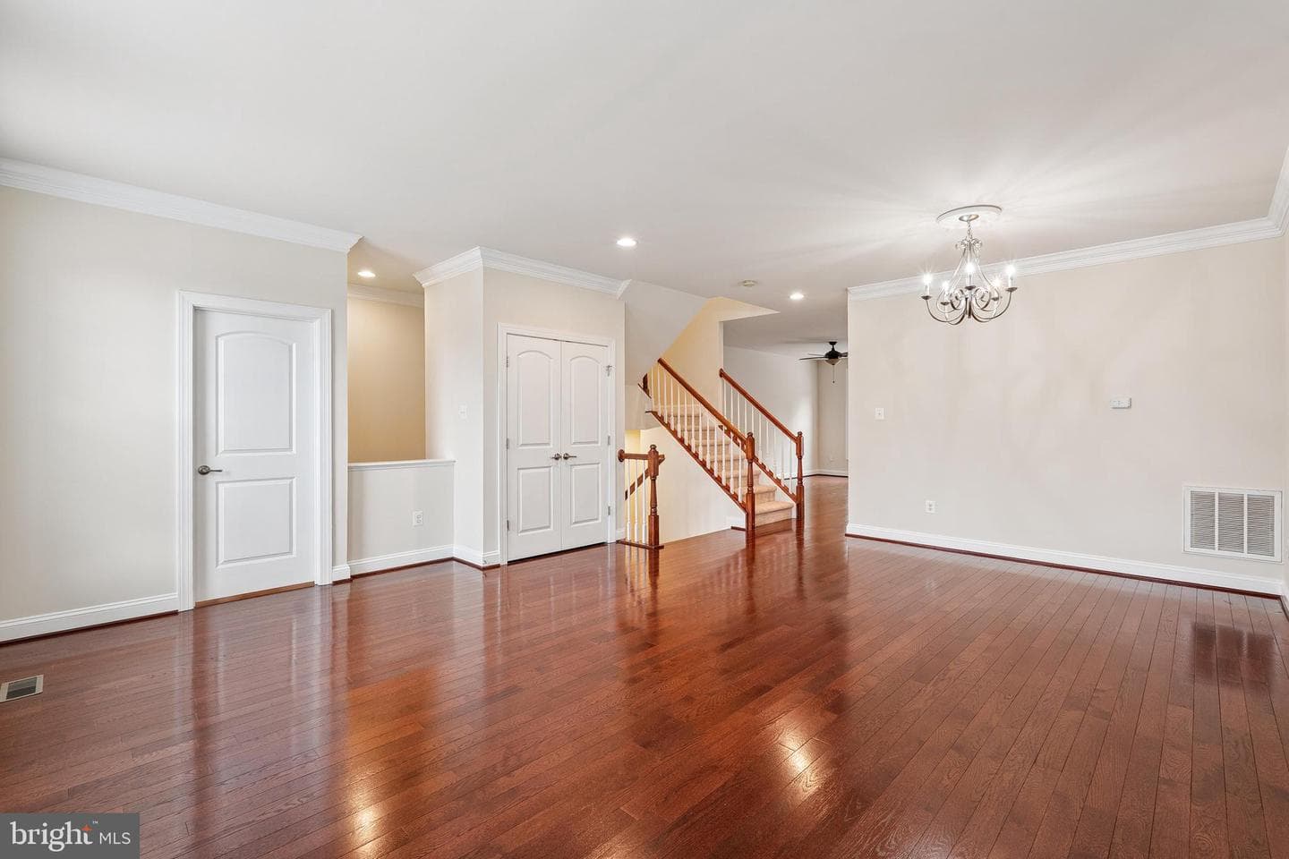 347 Caldwell Terrace SE photo 11