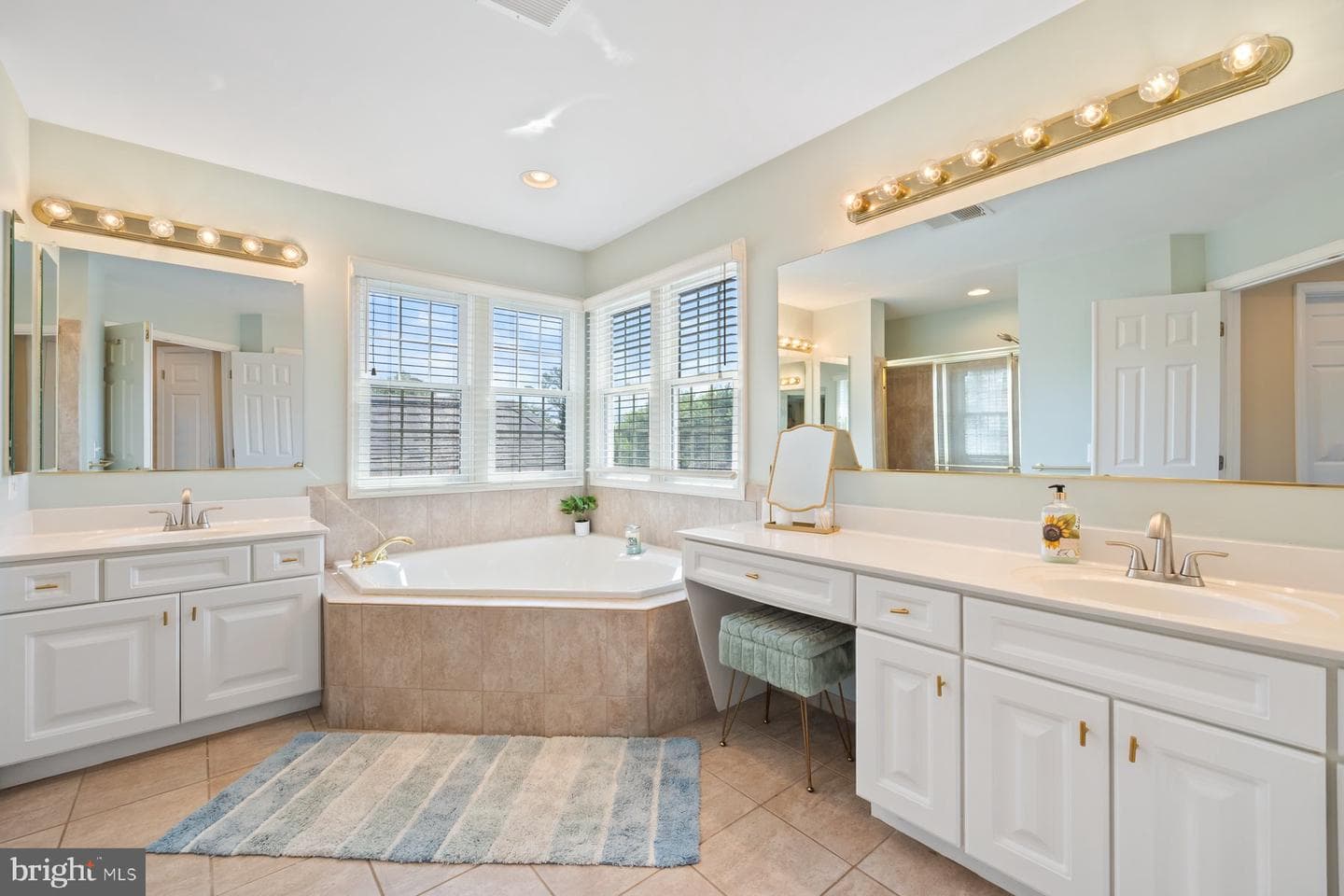 20736 Ashburn Station Place photo 33