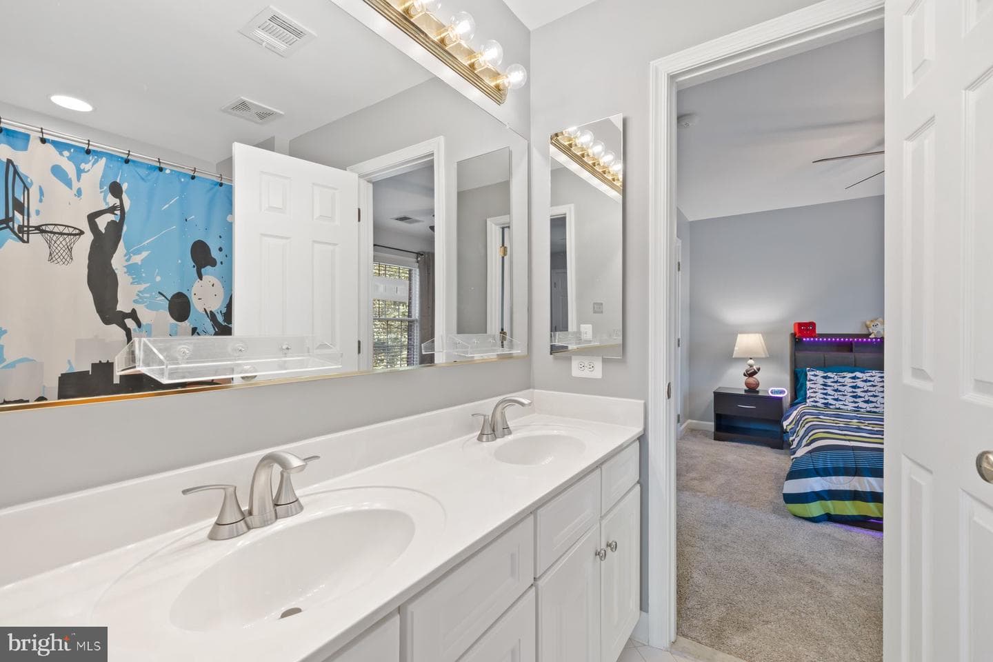 20736 Ashburn Station Place photo 39