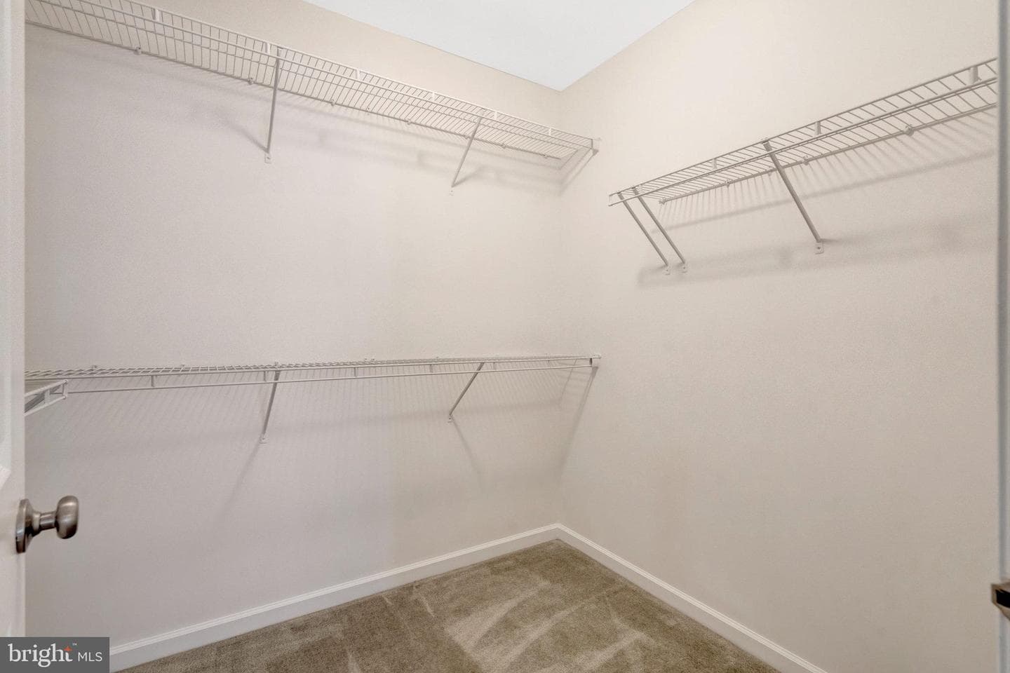 42634 Lancaster Ridge Terrace photo 38