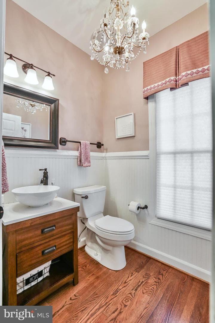 18301 Mid Ocean Place photo 10