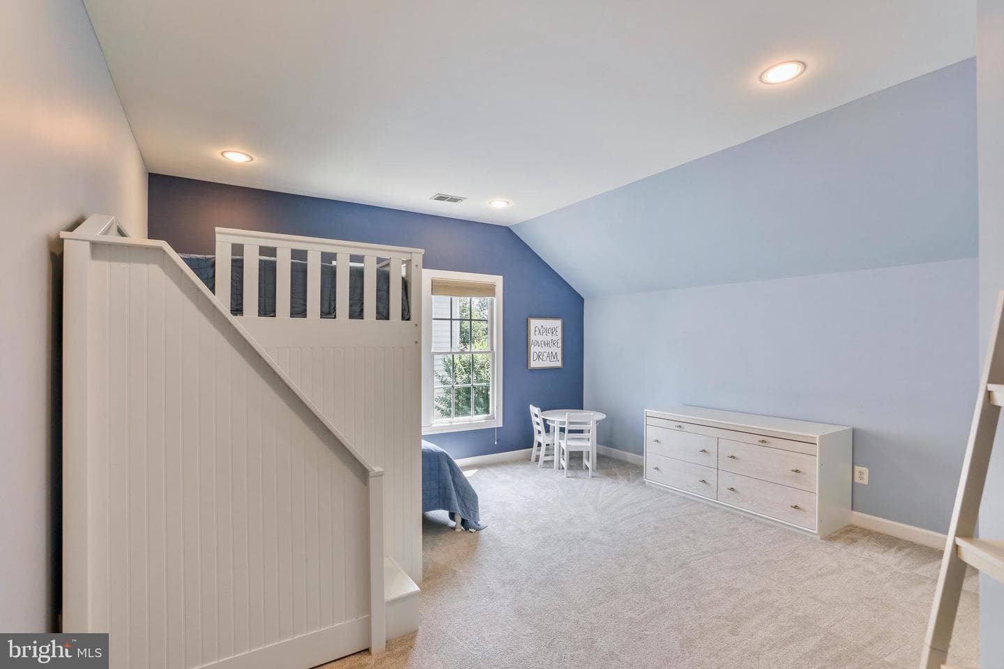 18301 Mid Ocean Place photo 34