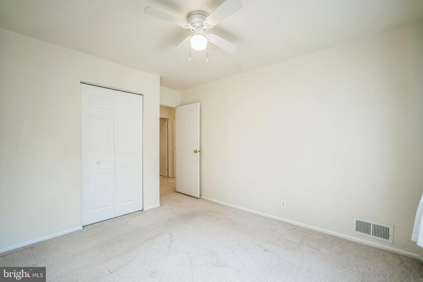 126 N Baylor Drive photo 29