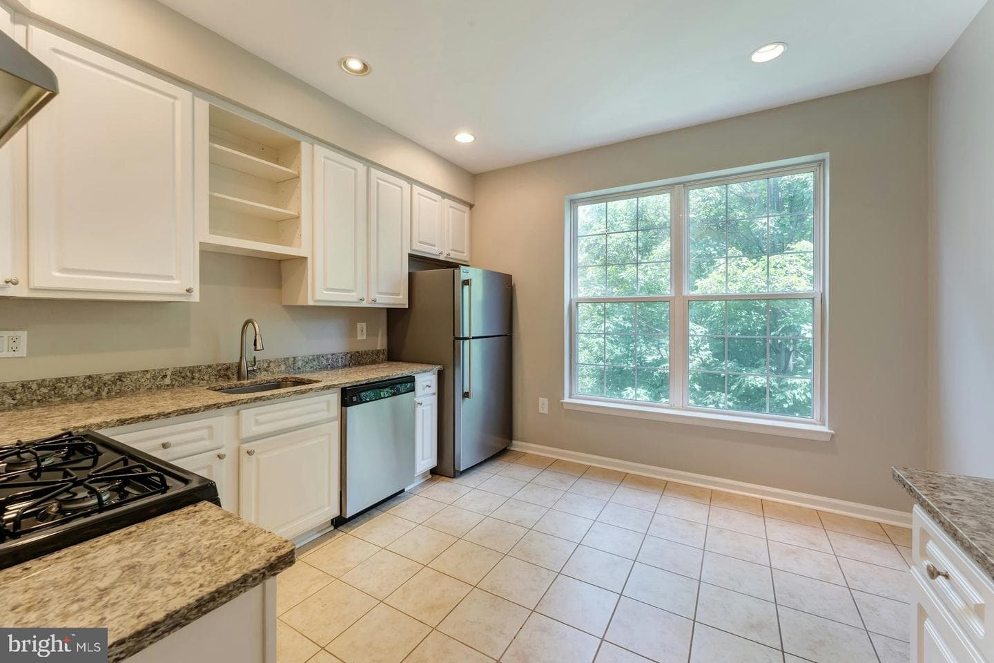 20933 Cedarpost Square #303 photo 9
