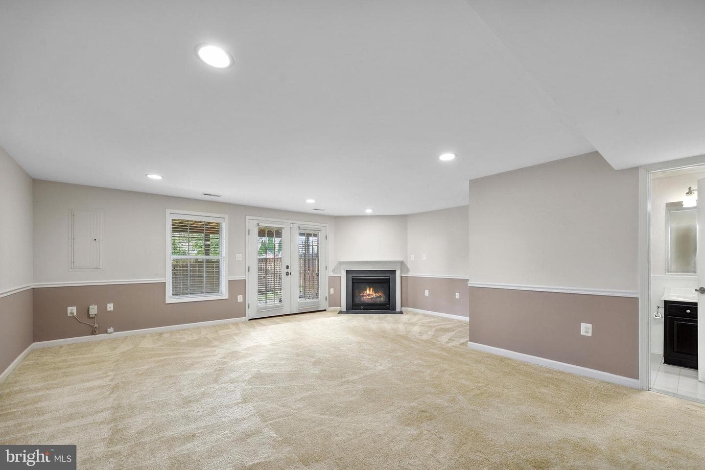 868 Stonefield Square NE photo 30