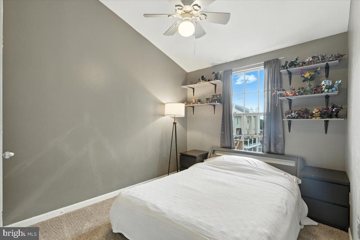 43953 Minthill Terrace photo 10