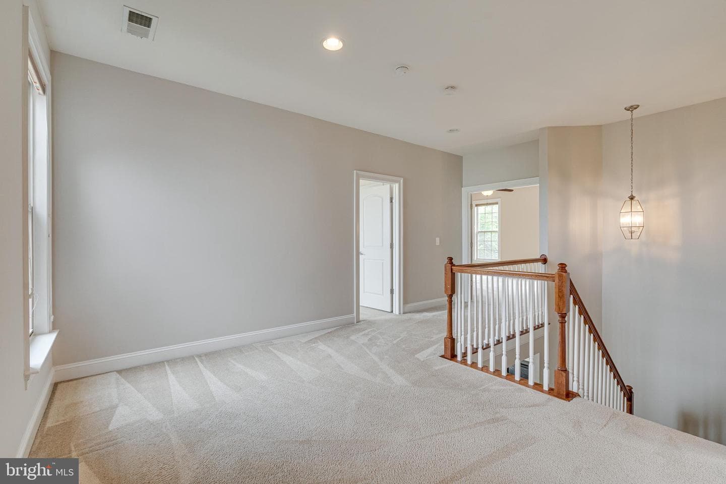 42739 Macauley Place photo 37