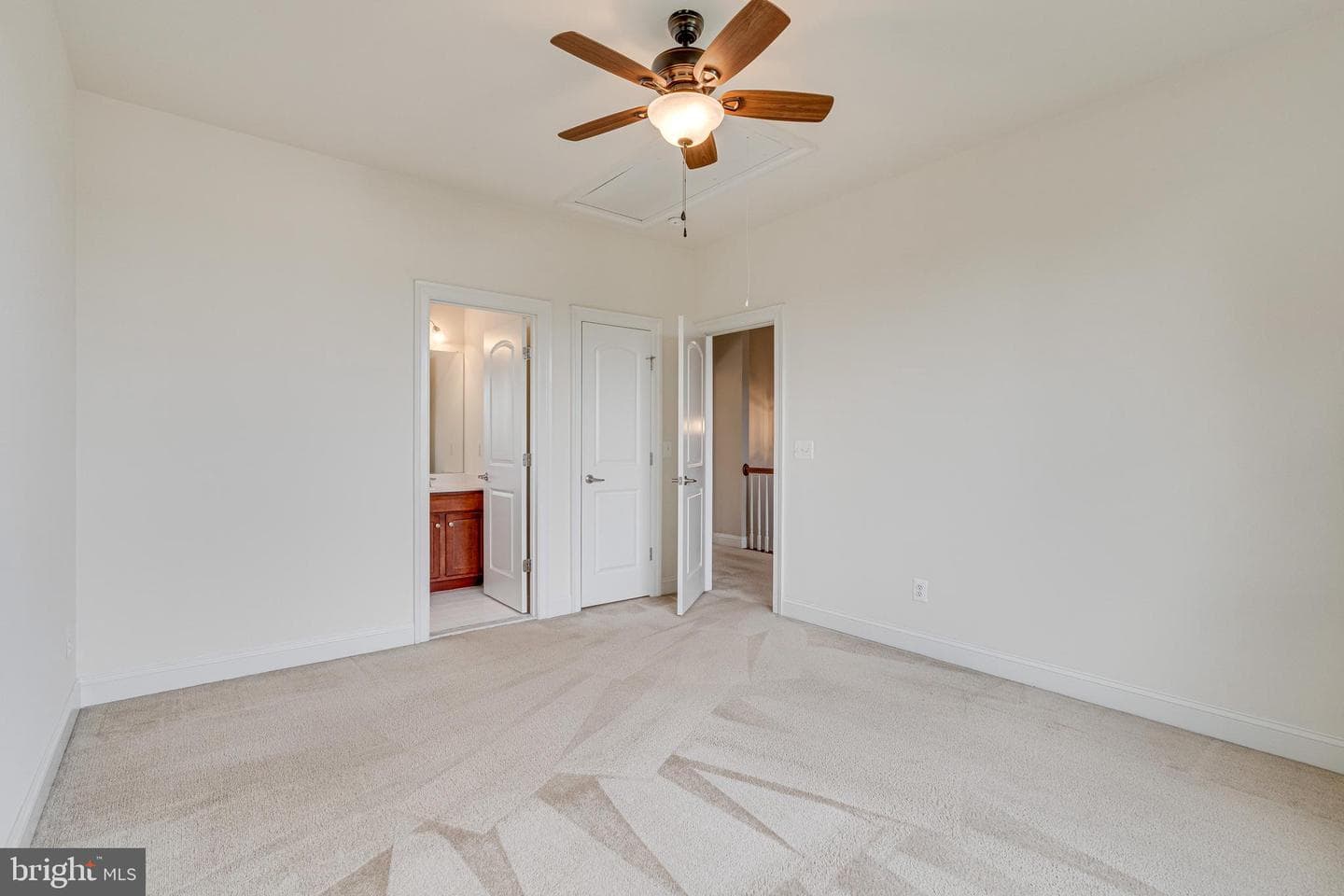 42739 Macauley Place photo 54