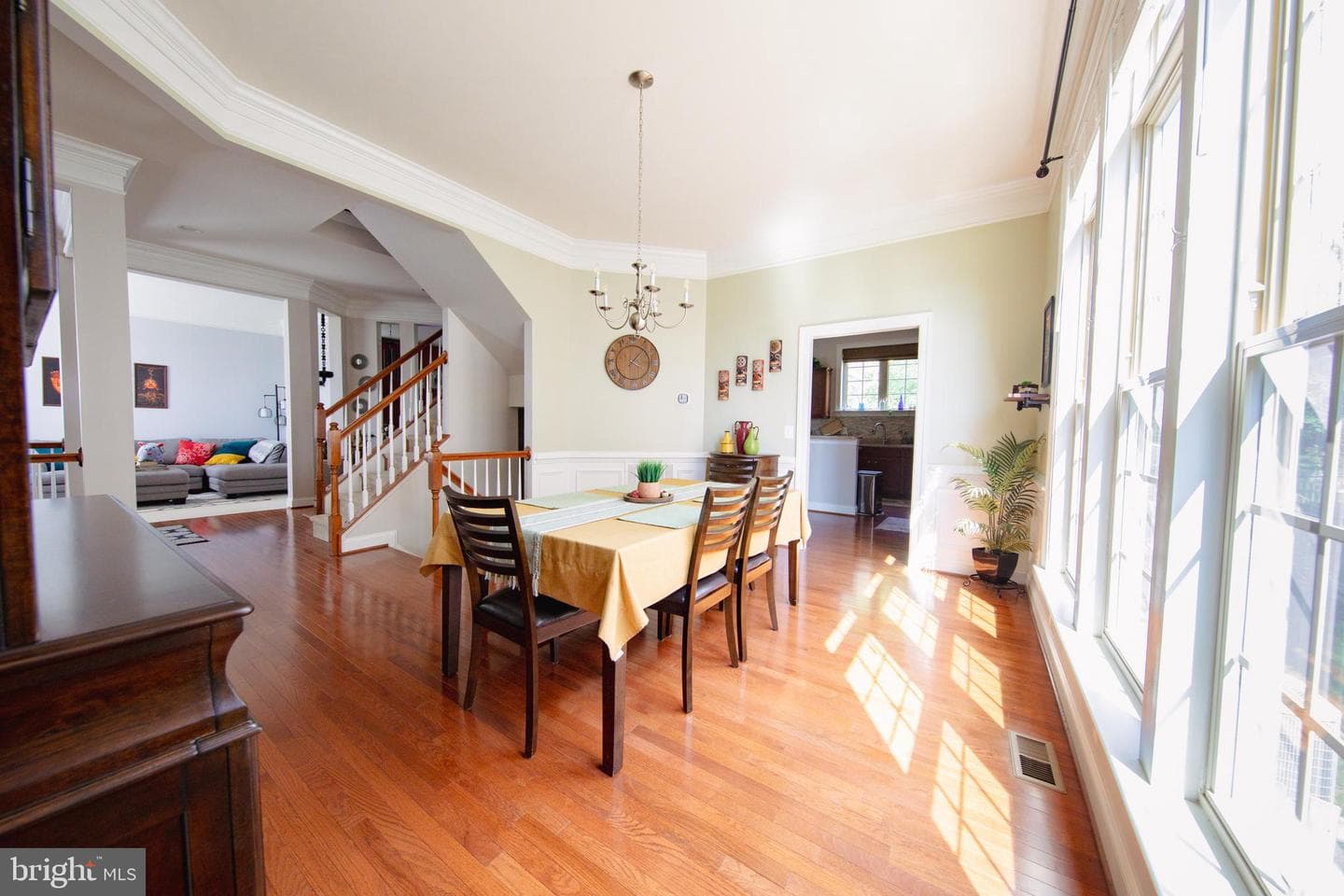 42739 Macauley Place photo 6
