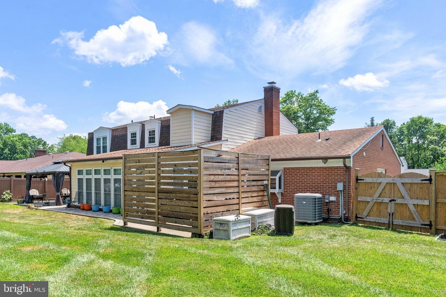 422 Mosby Drive SW photo 63