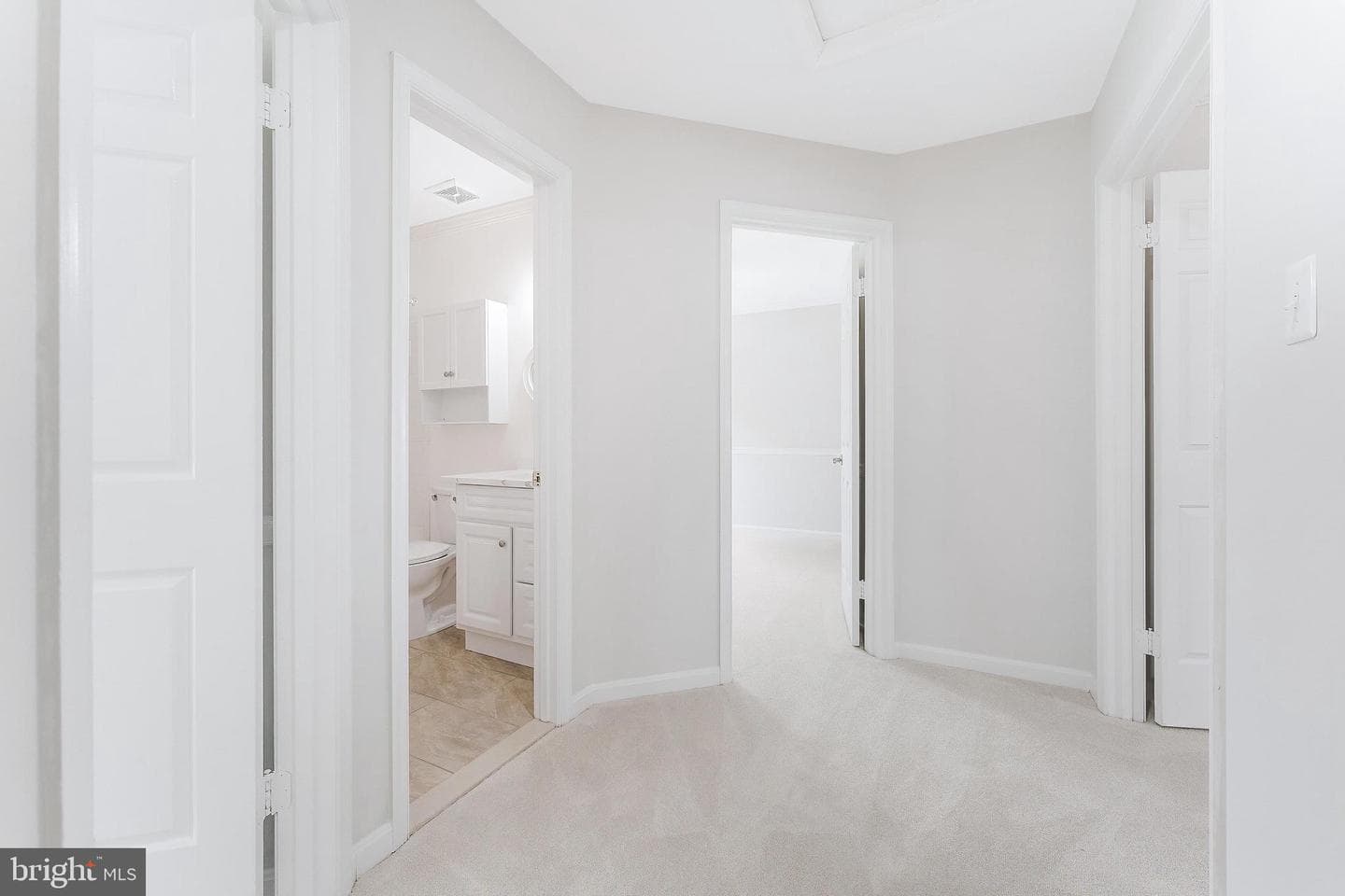 21031 Thoreau Court photo 26